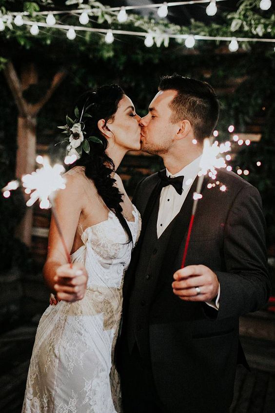 20 Magical Wedding Sparkler Send-Offs for Your Wedding