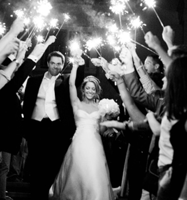 20 Magical Wedding Sparkler Send-Offs for Your Wedding 20 Magical Wedding Sparkler Send-Offs for Your Wedding