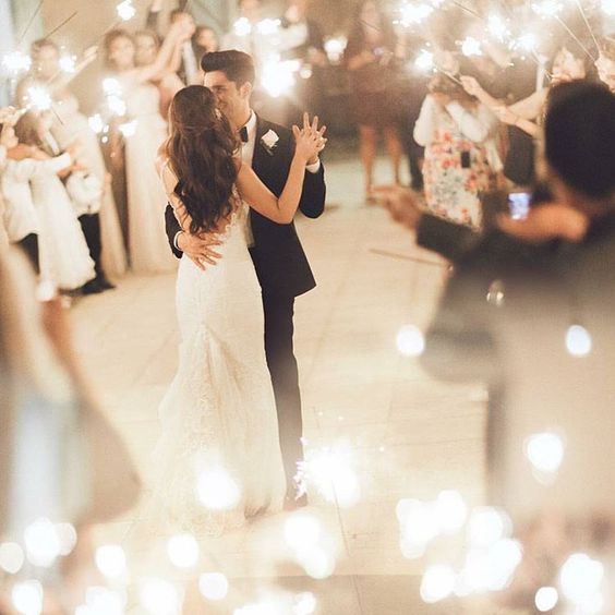 20 Magical Wedding Sparkler Send-Offs for Your Wedding 20 Magical Wedding Sparkler Send-Offs for Your Wedding