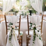 20 Chic Wedding Chair Decoration Ideas for Bride and Groom_015