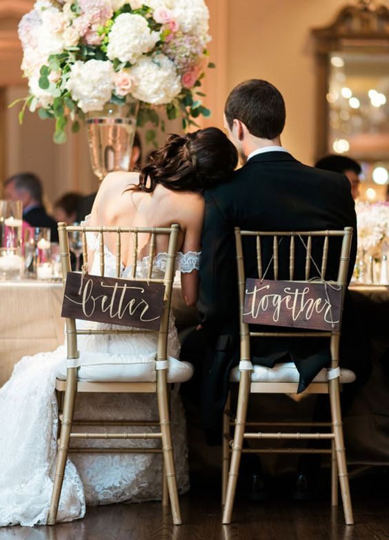 20 Chic Wedding Chair Decoration Ideas for Bride and Groom 20 Chic Wedding Chair Decoration Ideas for Bride and Groom