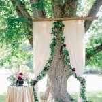 Stunning Tree Wedding Backdrop Ideas_007