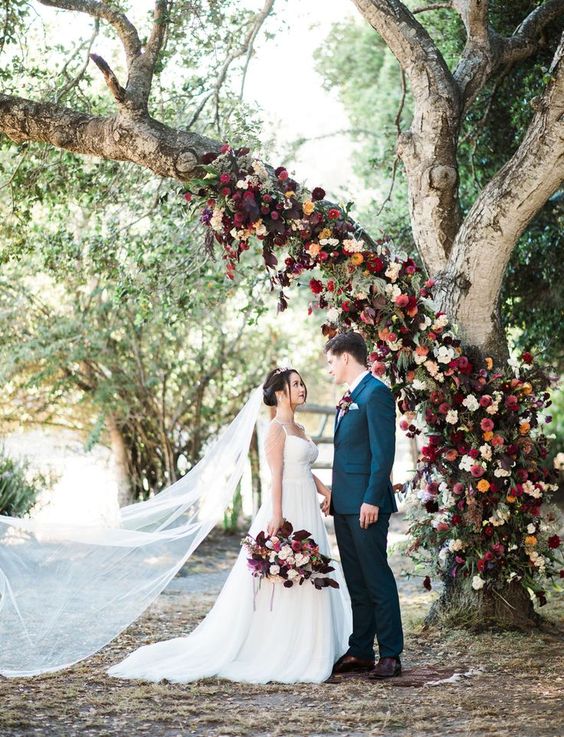 18 Stunning Tree Wedding Backdrop Ideas