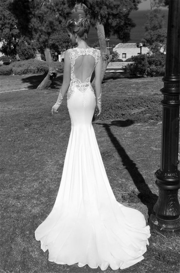 18 Sexy and Breath-taking Backless Wedding Dresses