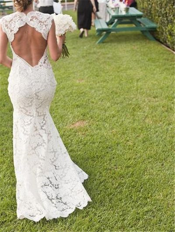 18 Sexy and Breath-taking Backless Wedding Dresses