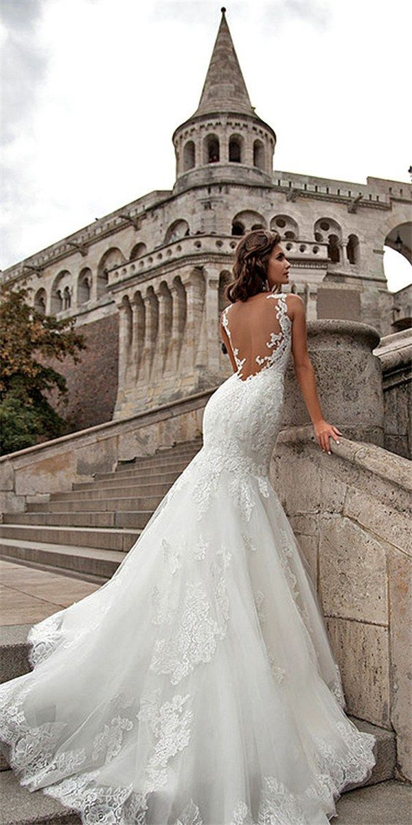 18 Sexy and Breath-taking Backless Wedding Dresses