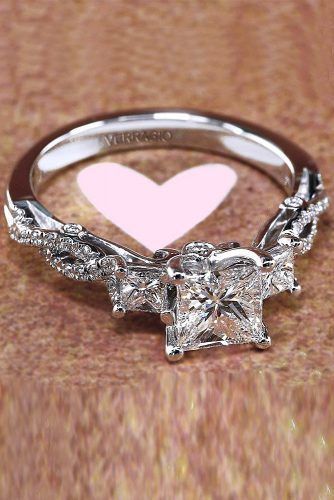  designers princess cut diamond twist white gold 