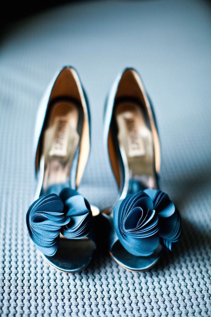 18 Classic Blue Wedding Shoes for Stylish Brides! WeddingInclude Wedding Ideas Inspiration Blog