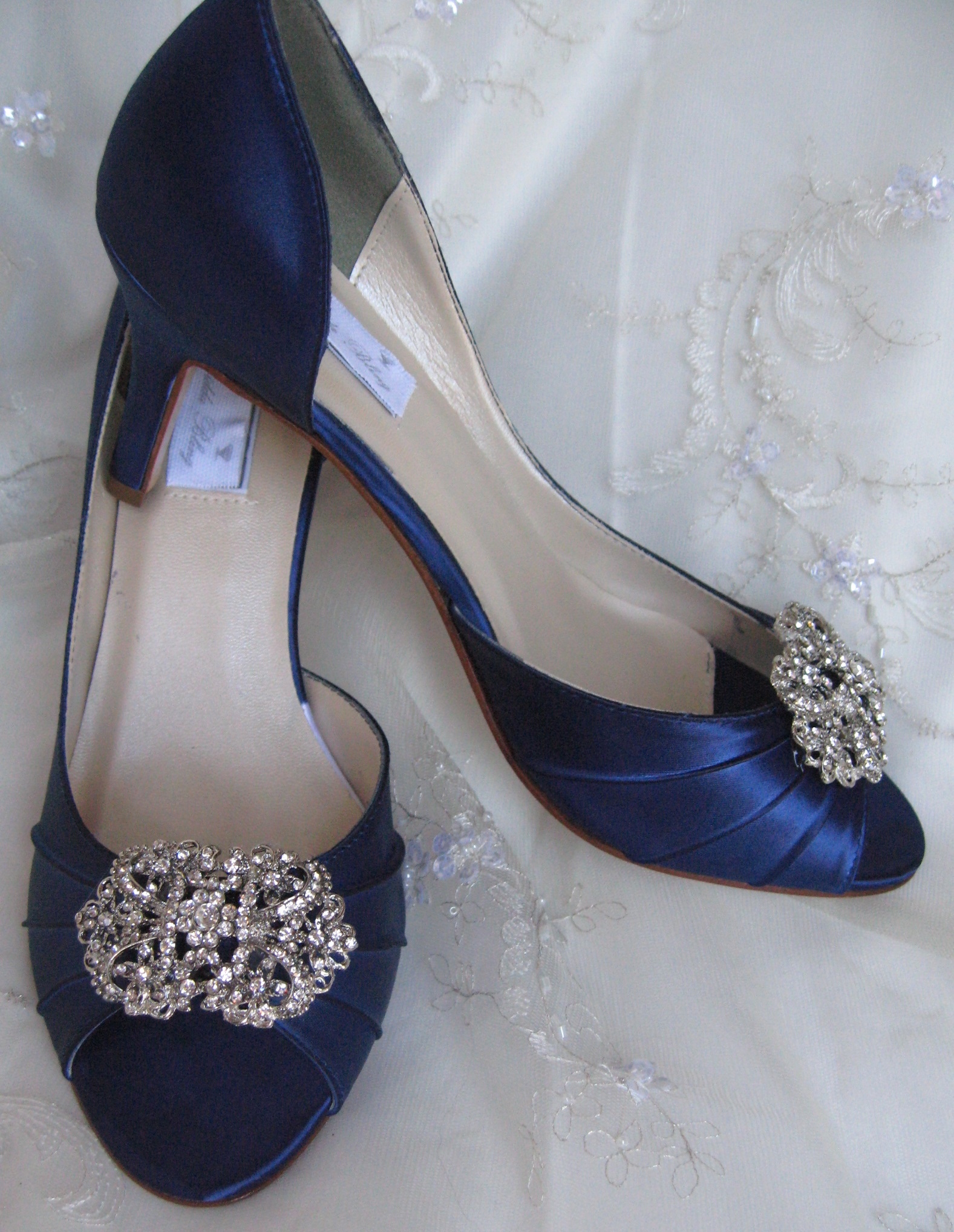  Blue Wedding Shoes for Stylish Brides 