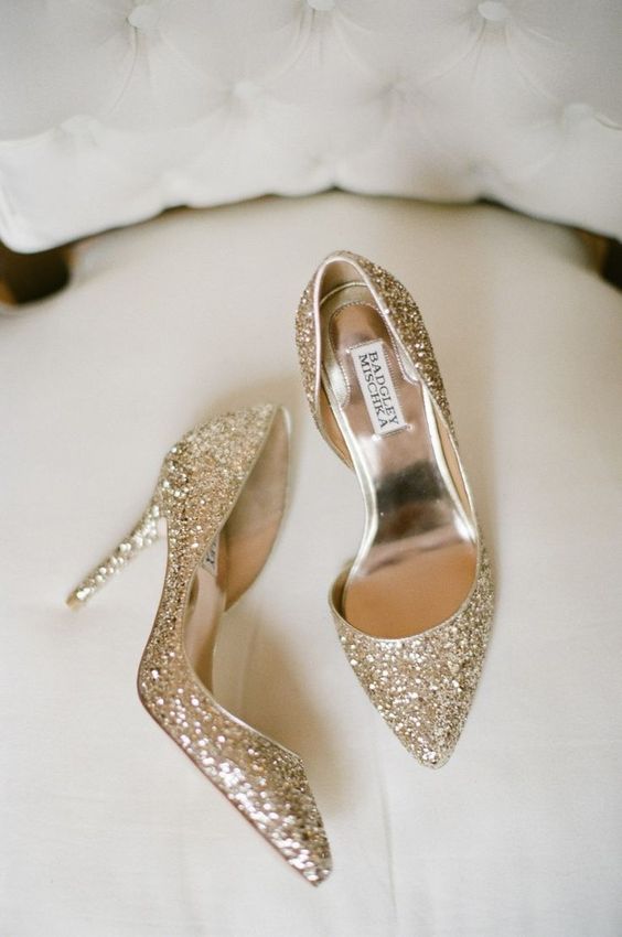  Drop-Dead-Gorgeous GOLD Wedding Shoes Ideas 
