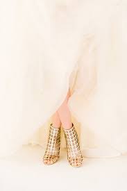  Drop-Dead-Gorgeous GOLD Wedding Shoes Ideas 