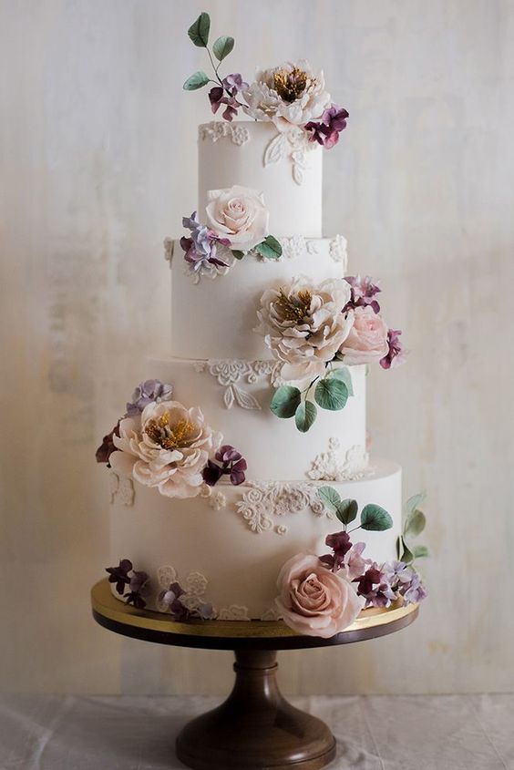  20 Most Romantic Floral Wedding Cakes You Can Imagine 