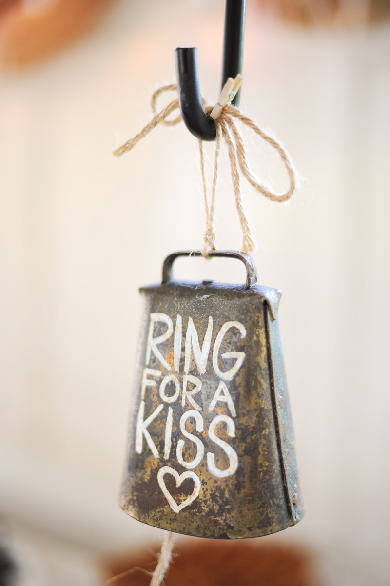 20 Stylish and Unique Rustic Wedding Ideas | WeddingInclude | Wedding