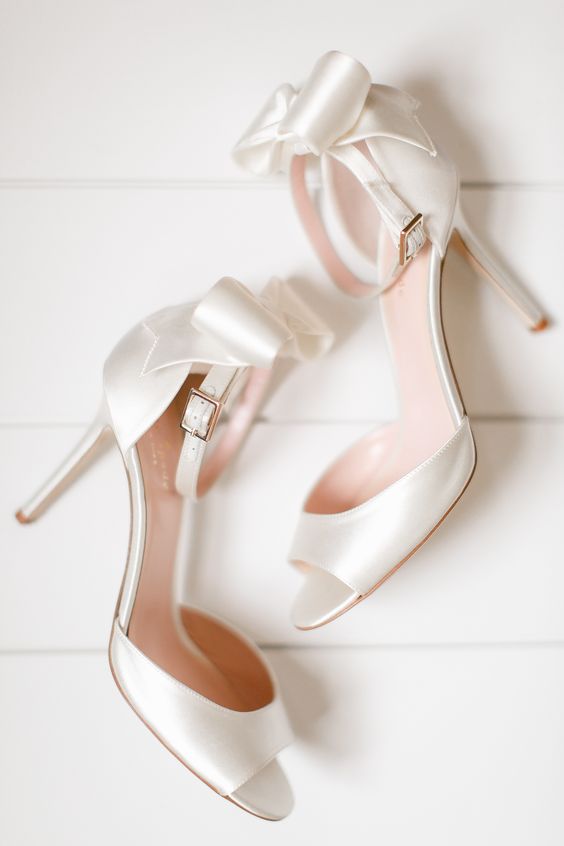  22 Breath-taking Ivory Wedding Shoes for Your Dress 