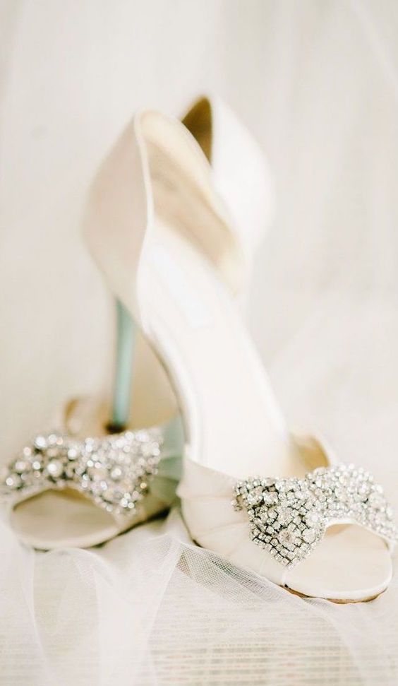  22 Breath-taking Ivory Wedding Shoes for Your Dress 