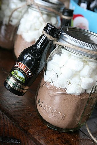 19 Cute Affordable Mason Jar Wedding Favor Ideas Your Guests Will Love