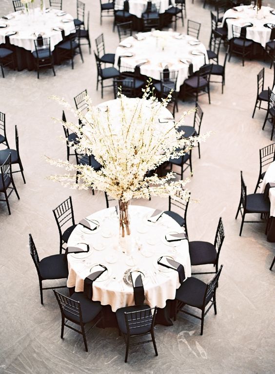  A Few Inspirational Ideas For Your Black And White Wedding 