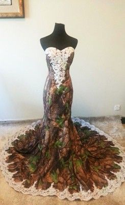  Beautiful Camo Sweetheart Applique Mermaid Wedding Dress 