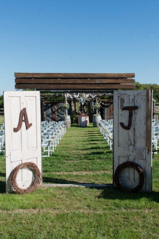  Country Outdoor Wedding 