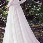 How to Choose Amazing Beach Wedding Dresses04