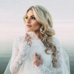 How to Choose Amazing Beach Wedding Dresses24