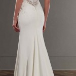The most amazing lineup of gorgeous bridal gowns Flattering Wedding Dresses That Complete Your Bridal Look