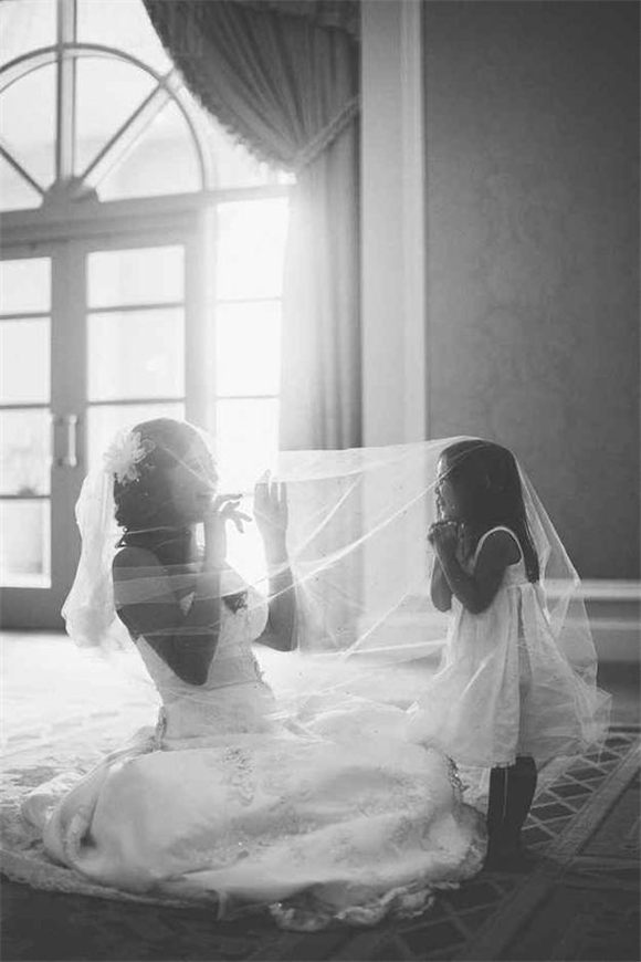 Pic of bride and flower girl