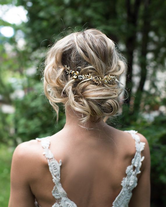 Boho Wedding Hairstyles to Inspire