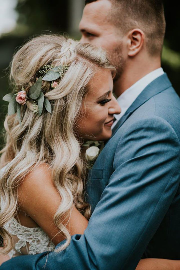 Boho Wedding Hairstyles to Inspire