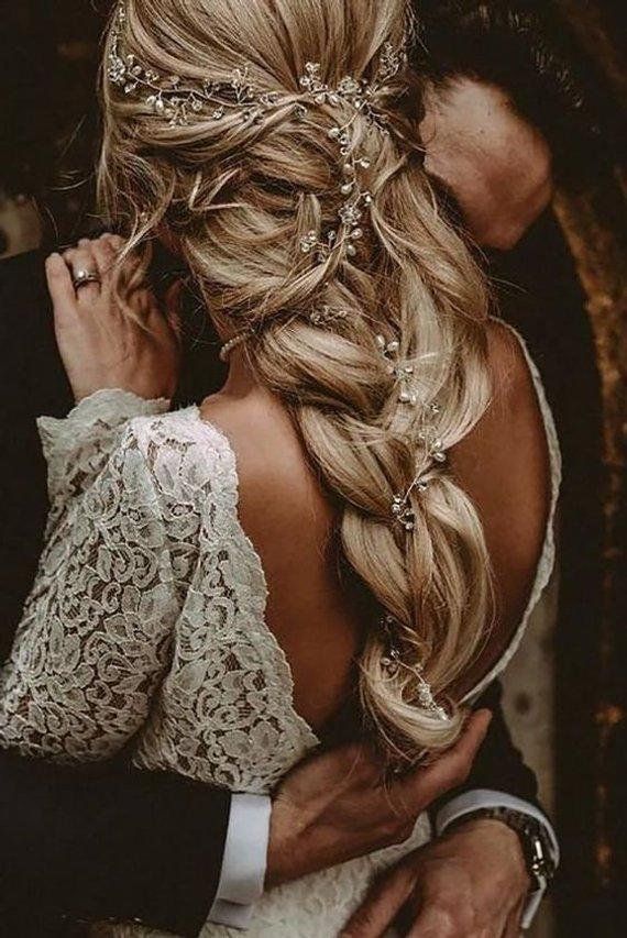 Boho Wedding Hairstyles to Inspire