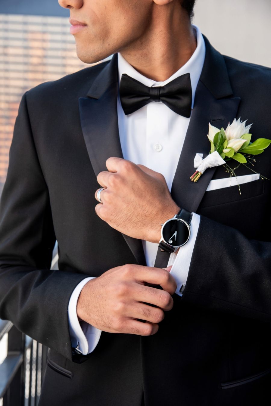 Chic Looks for Spring Wedding Grooms