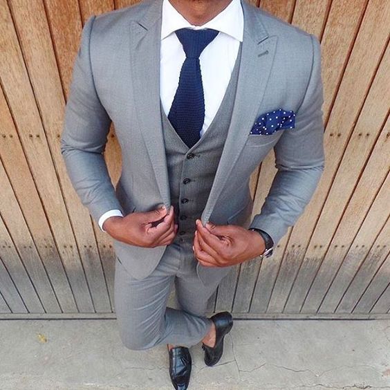 Chic Looks for Spring Wedding Grooms