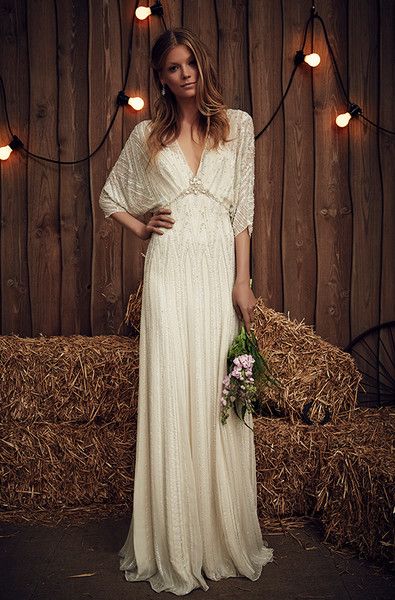 Breath-taking Boho Wedding Dresses Can’t Miss