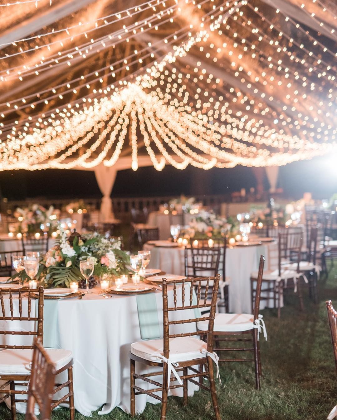 Eye-catching Outdoor Wedding Tents You Will Like