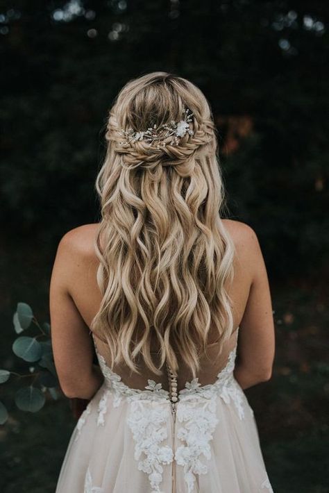 Half Up Half Down Wedding Hairstyles Every Bride Will Love