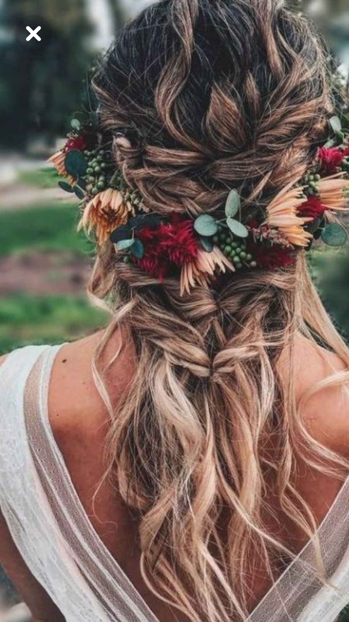 Romantic Flower Crowns for Spring and Summer Weddings