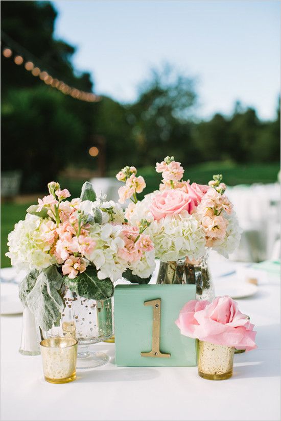 Summer Wedding Color Combos to Rock - Peach and Mint