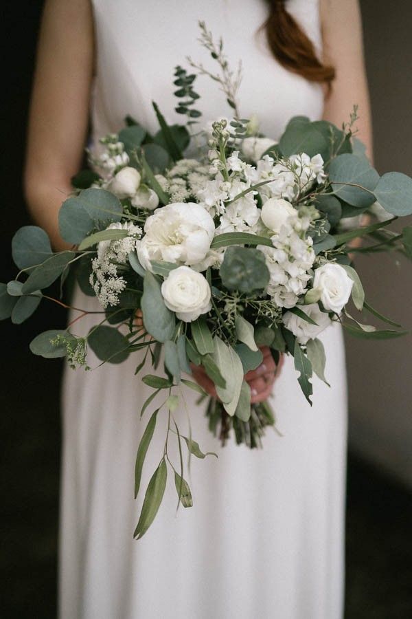 Summer Wedding Color Combos to Rock - Green and White