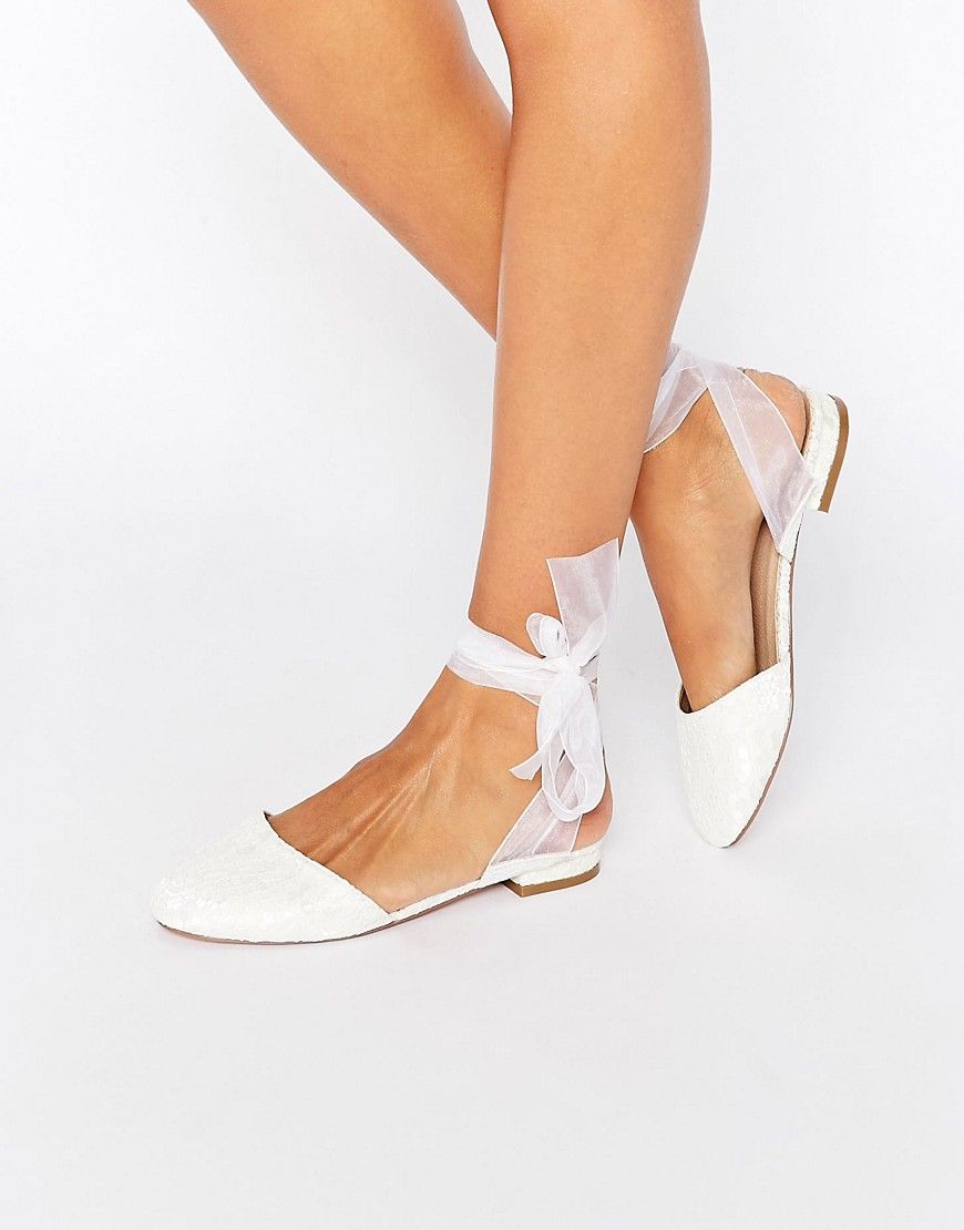 Chic and Comfy Flat Wedding Shoes for 2019