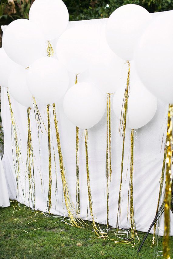 Fun Wedding Photo Booth Your Guests Will Love