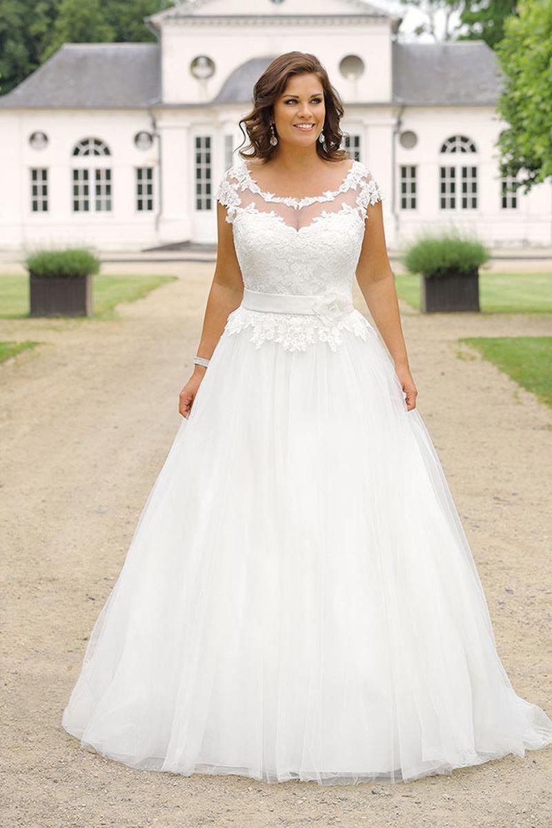 Plus Size Wedding Dresses to Shine