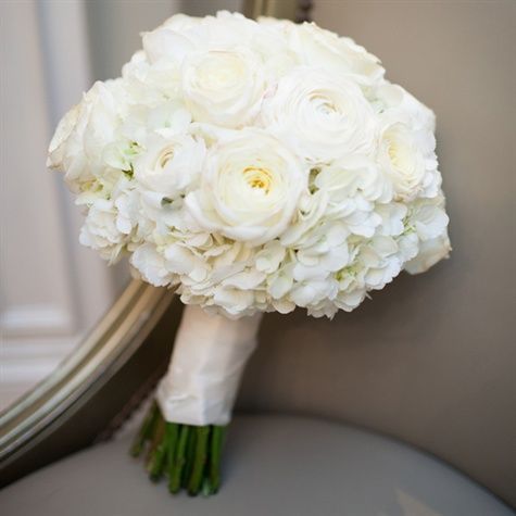 White Wedding Bouquets for Every Season