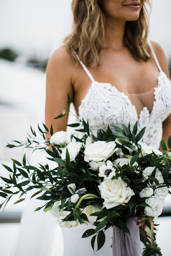 White Wedding Bouquets for Every Season