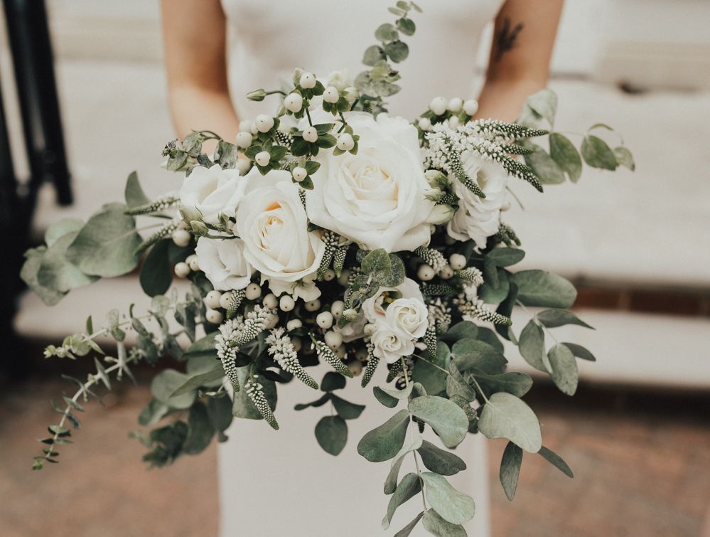 White Wedding Bouquets for Every Season