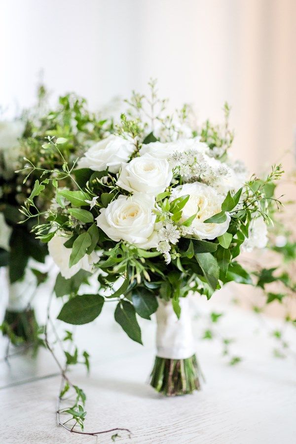 White Wedding Bouquets for Every Season