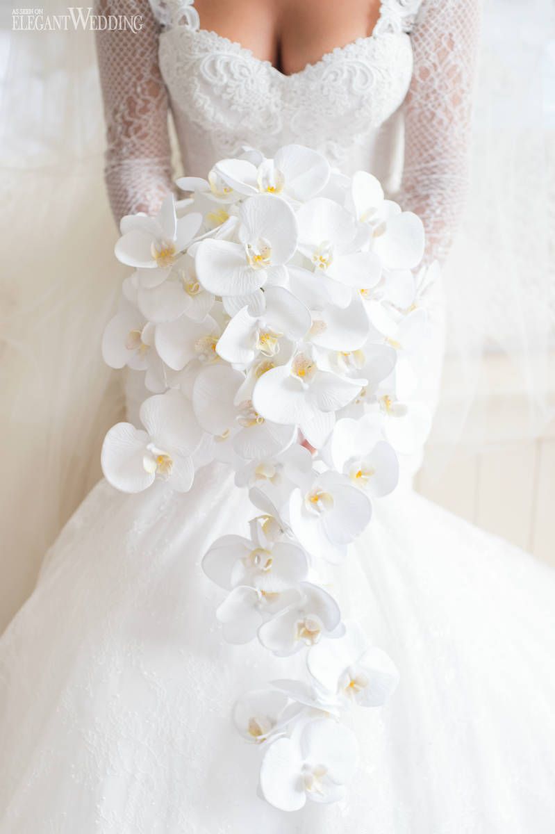 White Wedding Bouquets for Every Season