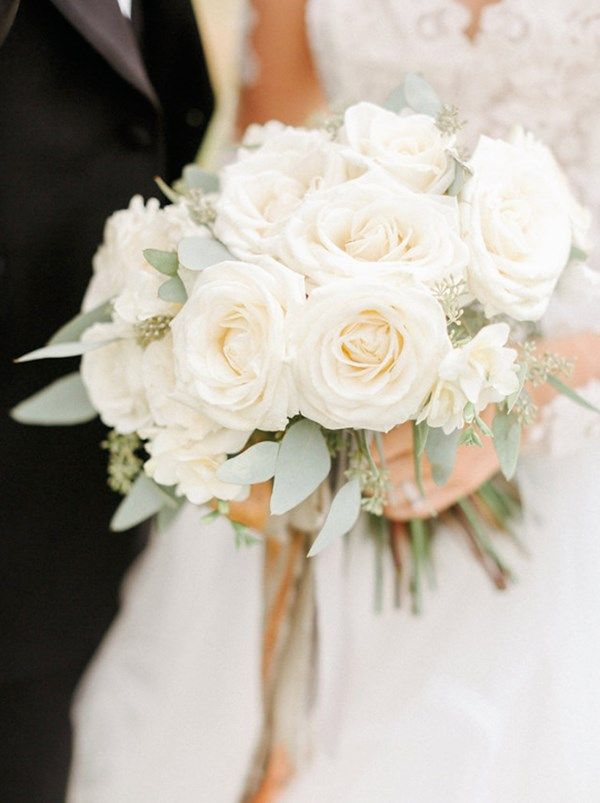 White Wedding Bouquets for Every Season