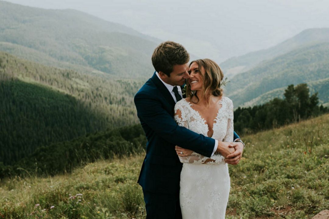 Breath-taking Mountain Wedding Photo Ideas