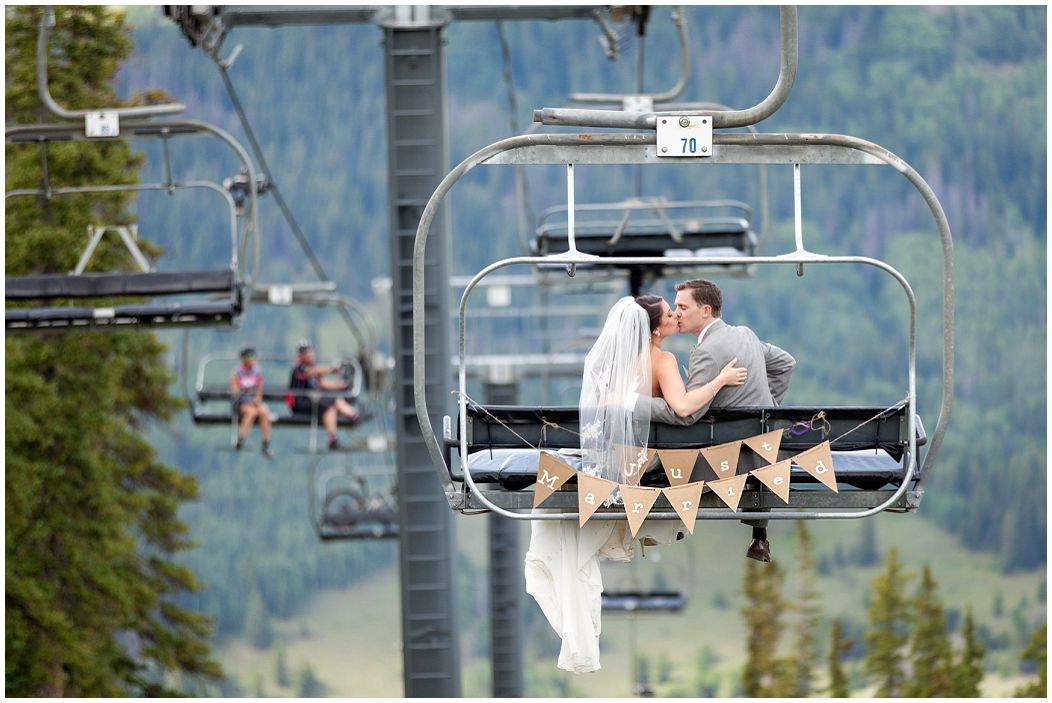 Breath-taking Mountain Wedding Photo Ideas