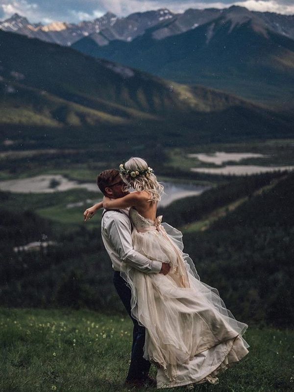 Breath-taking Mountain Wedding Photo Ideas